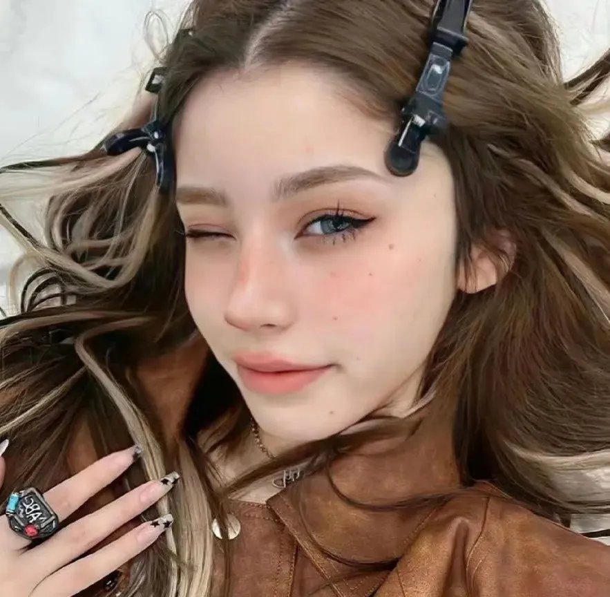 荷索吃鞋子